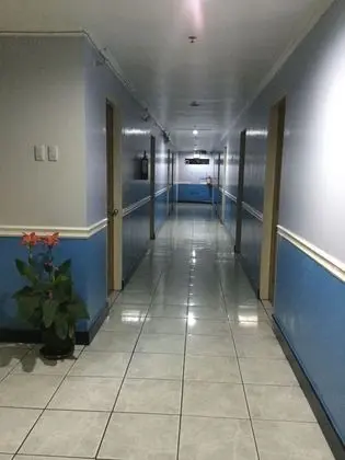 La Brea Inn - İç Mekan