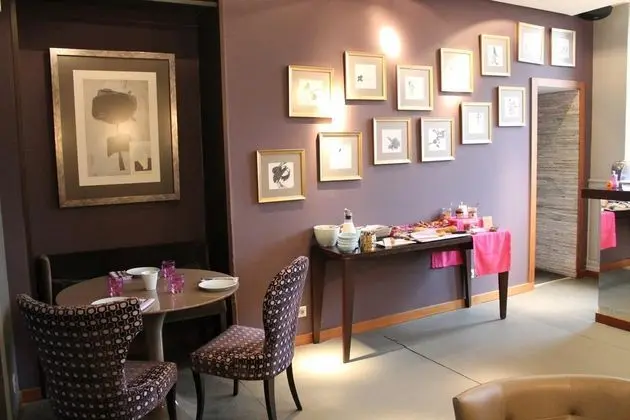 La Villac Hotel