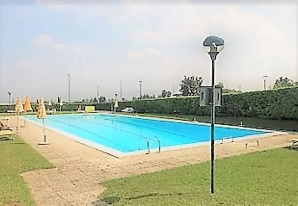 La Casa Accanto With Shared Pool