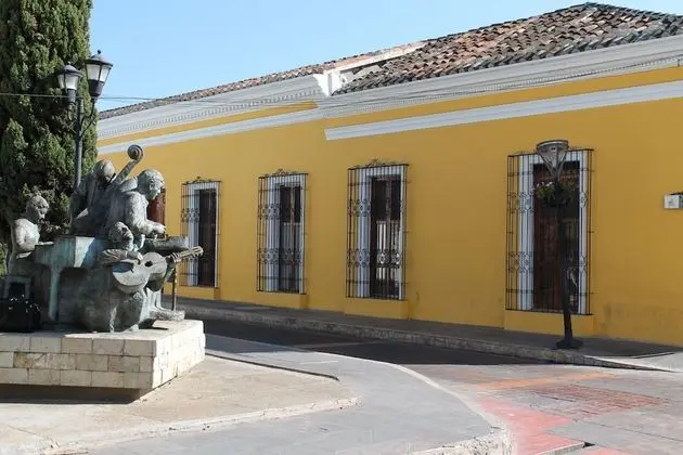 Hotel La Casa del Marques de Comillas - Dış Mekan