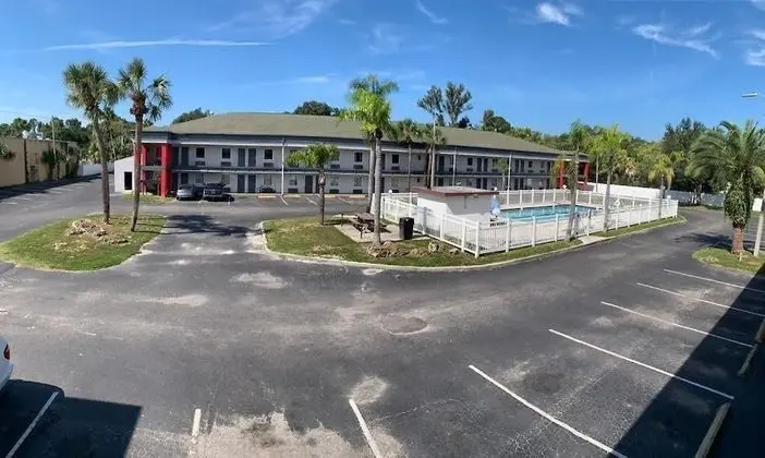 La Casa Inn New Port Richey Gulf Beach US-19