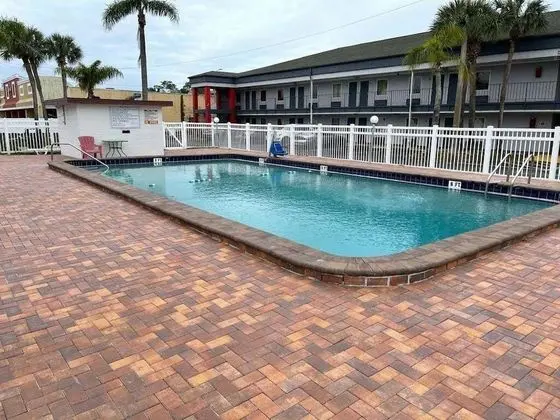 La Casa Inn New Port Richey Gulf Beach US-19 - Havuz