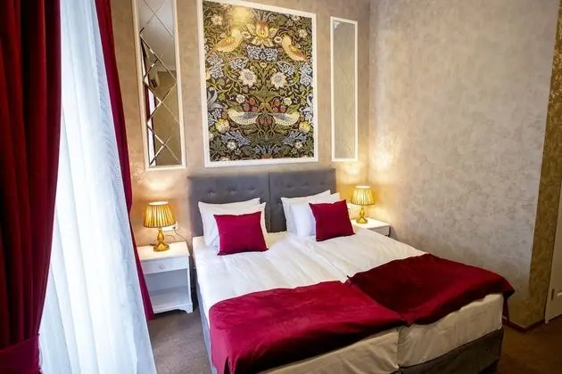 La Casa Nizami Hotel