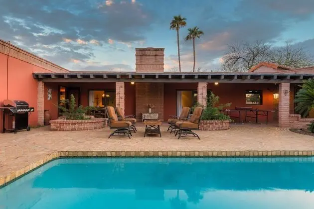 La Casona by Avantstay Gorgeous Spanish Style Oasis w/ Historic Charm & Pool