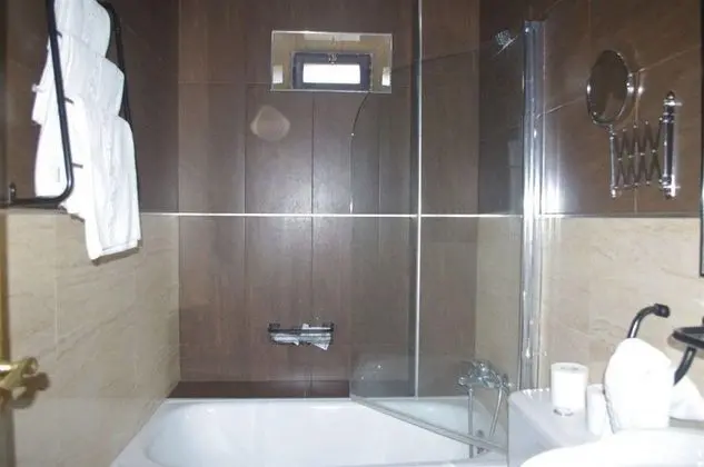 Hotel La Casona De Jovellanos