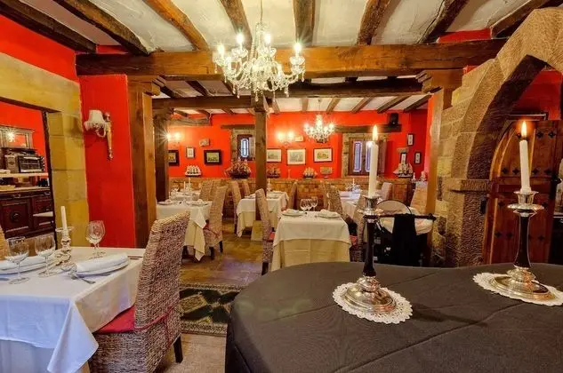 Hotel La Casona de la Torre - Yerinde Yemek