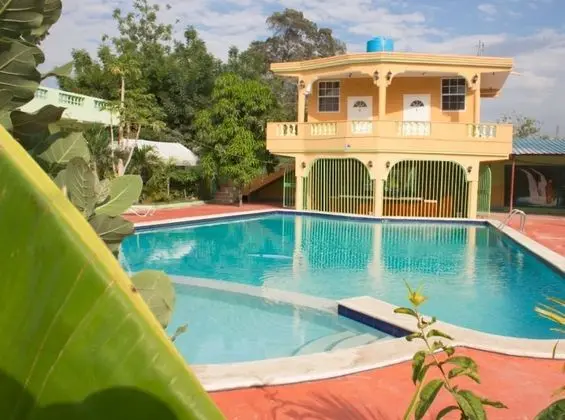 La Cayenna Hôtel et Restaurant