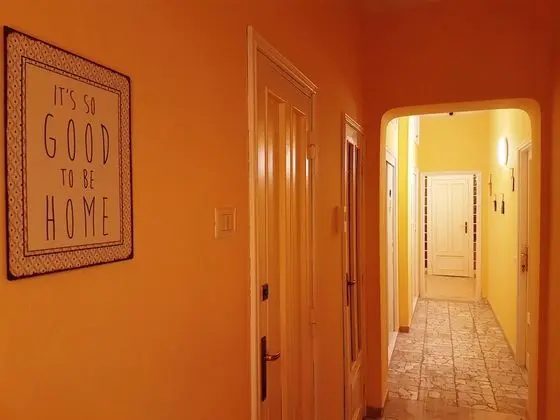La Coccinella Rooms Self Check-in - Lobi