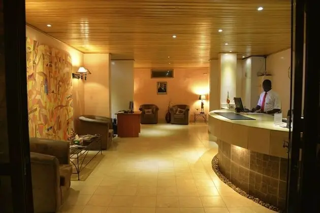Hotel La Coccinelle - Lobi