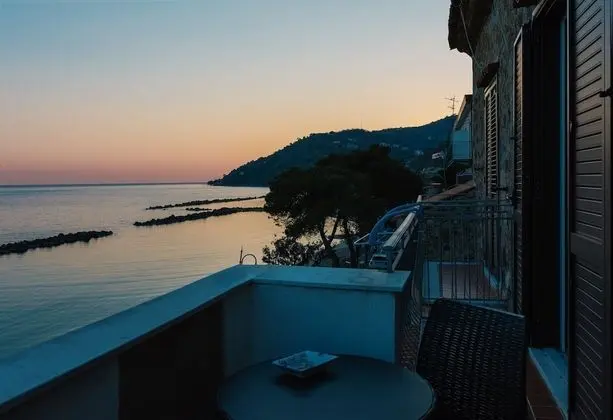 La Concha Suites