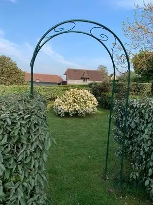 La Villa des Rosiers - Dış Mekan