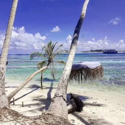 La Due Thulusdhoo - 1