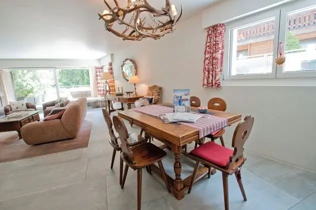 La Villa Emeline - Wohnung Emilie - Yerinde Yemek