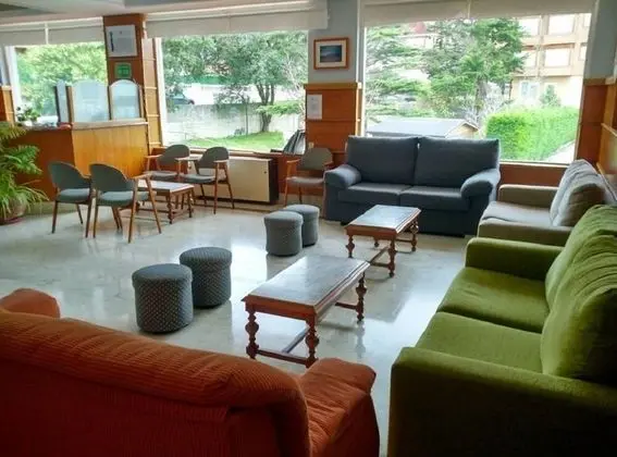 Hotel La Encina - Lobi