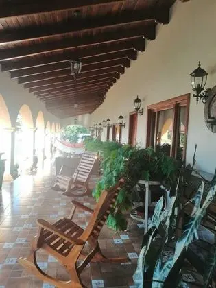 Hotel La Estancia - İç Mekan