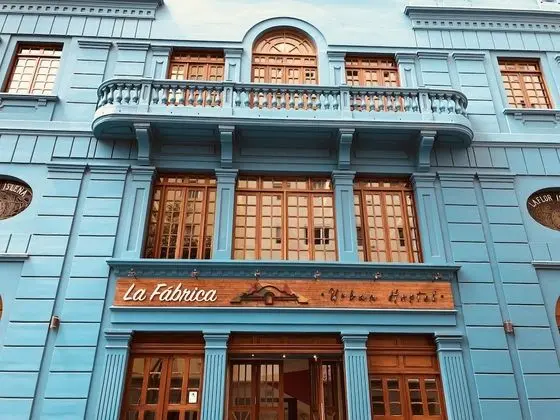 La Fabrica Urban Hostel
