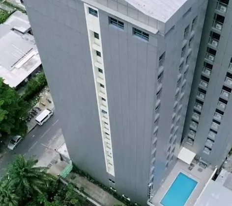 Hotel La Falaise Bonapriso
