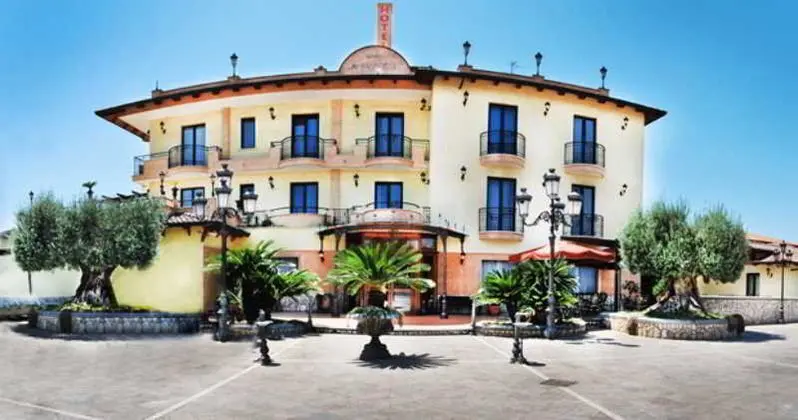La Fayette