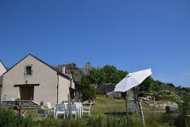 La Ferme de l'Hom - Dış Mekan