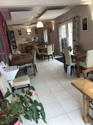 La Ferme de l'Hom - Yerinde Yemek