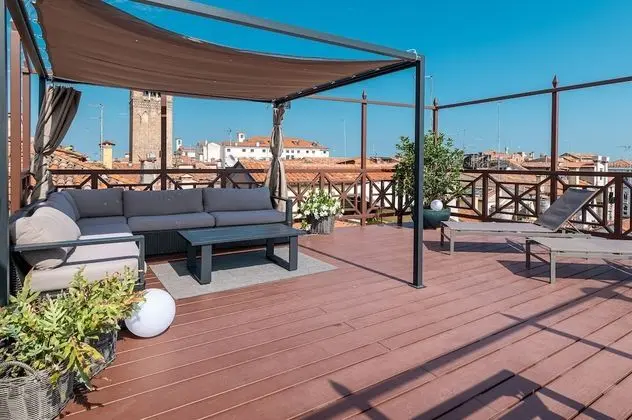 La Finestra sulle Beccarie