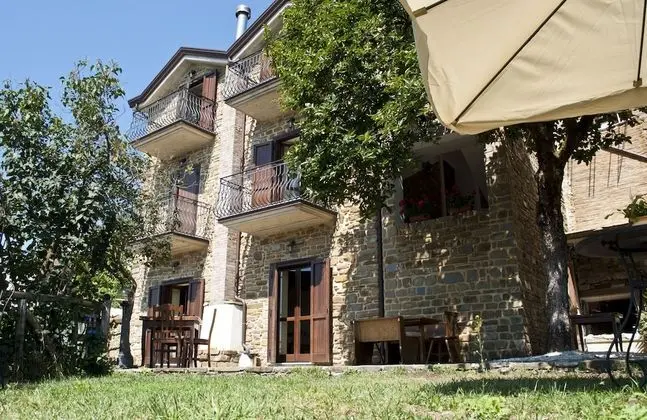 La Fontana Dei Monaci di Stefania Astore