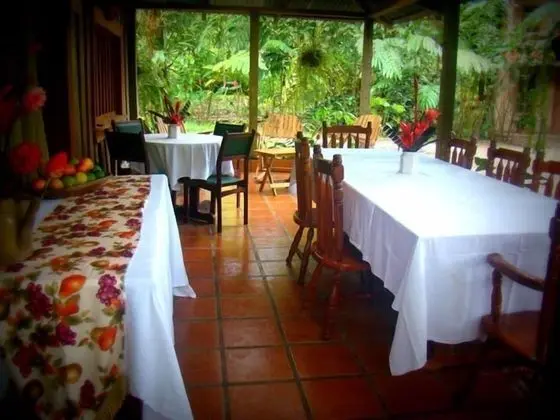 La Gamba Rainforest Lodge - Yerinde Yemek
