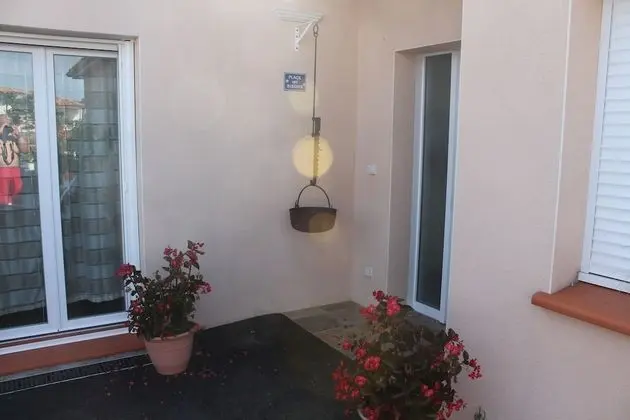 La Garona - Lobi