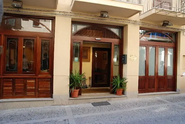 La Giara Hotel