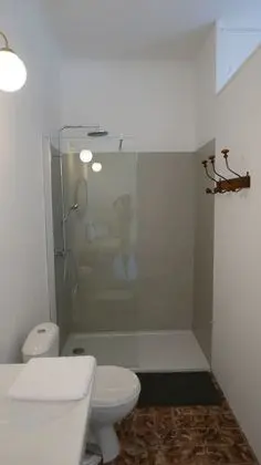 La Glacière - Ostalarià Agricol - Banyo Tipleri