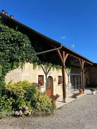 La Grange de Felix - Dış Mekan