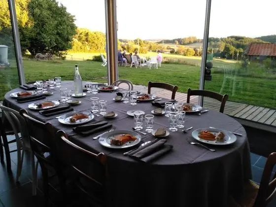 La Halte du Pelerin Chambres d'hôtes - Yerinde Yemek