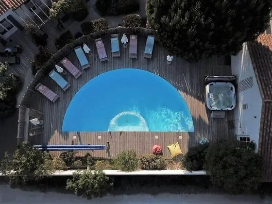 La Villa Hôtel Bien Être - Havuz