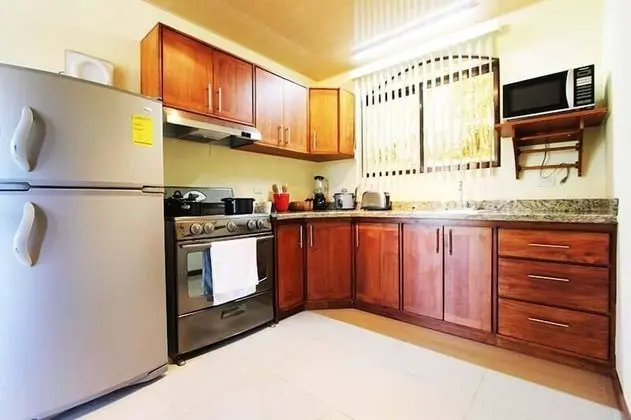 La Jacaranda Luxury Condos - Mutfak