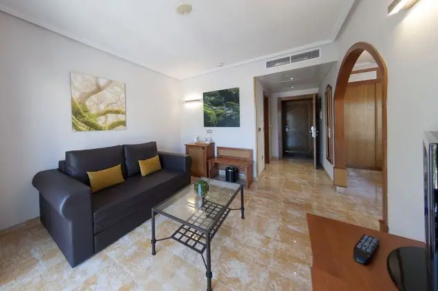 La Laguna Spa & Golf