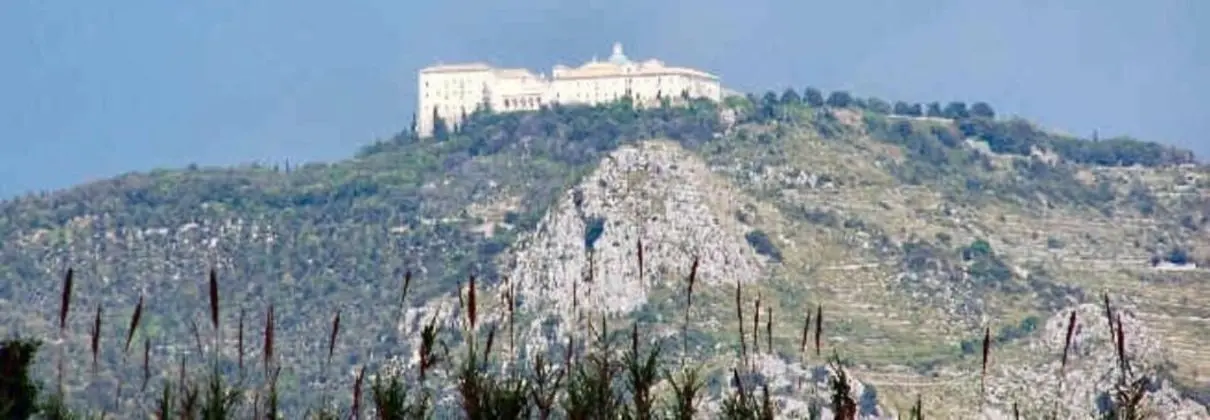 La Lanterna - Genel