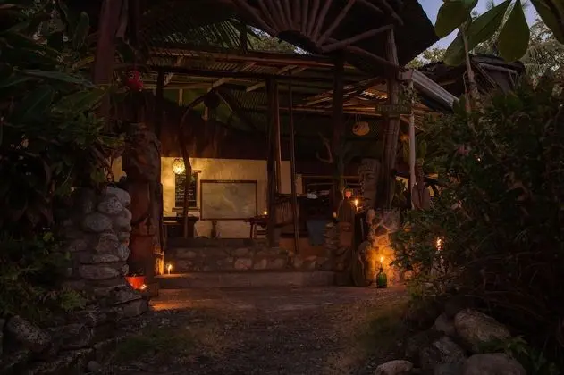La Leona Eco Lodge - Lobi