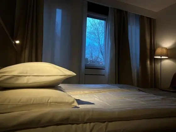 LA Hotel