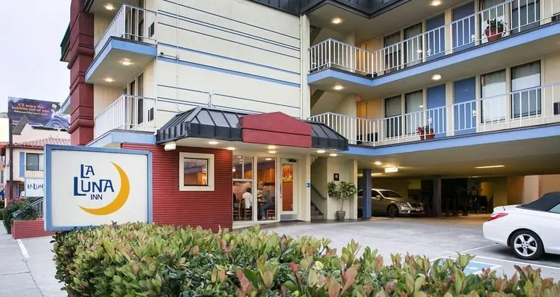 La Luna Inn - Genel