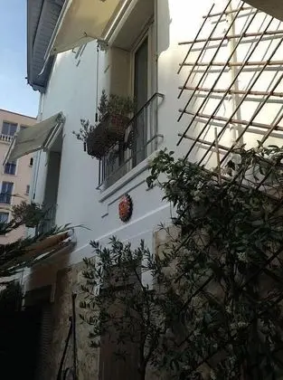 La Maison des Capucines - Dış Mekan
