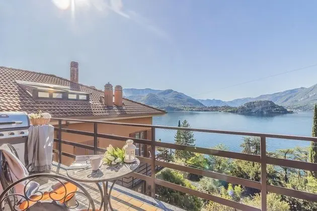 La Maison du Lac Varenna