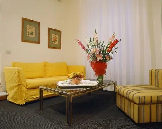 La Maison Royale - İç Mekan