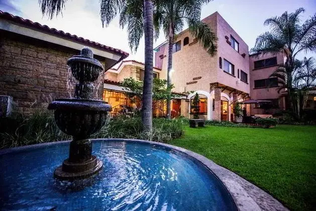 La Mansion del Sol