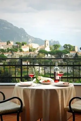Hotel La Margherita - Yerinde Yemek