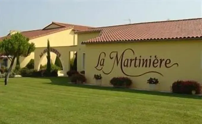 La Martinière - Dış Mekan