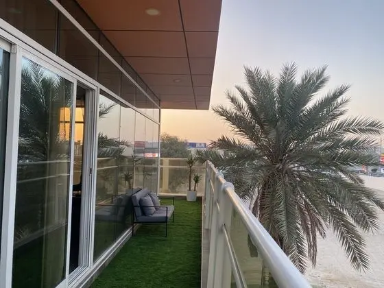 La mer Specious Apartment