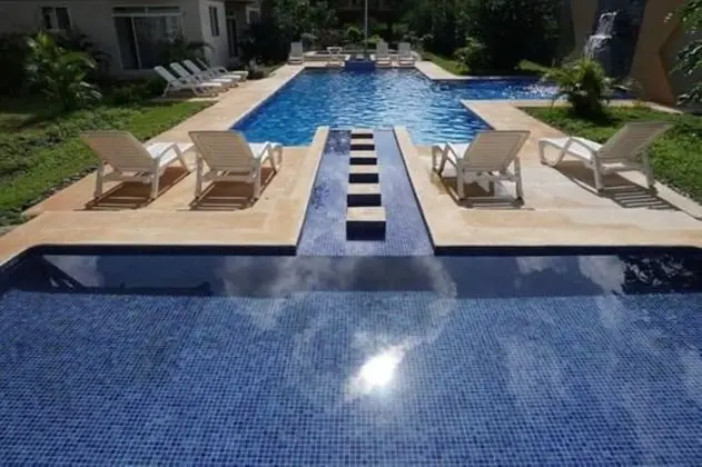 La Meridiana - Luxury Condos - Havuz