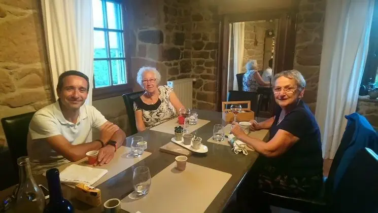 La Meridienne des Collines - Yerinde Yemek