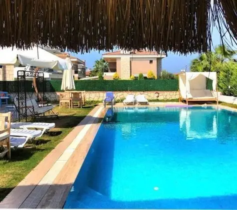 La Mira Hotel Alacati - Havuz