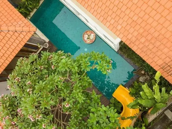La Mira Villa by Ini Vie Hospitality - Havuz